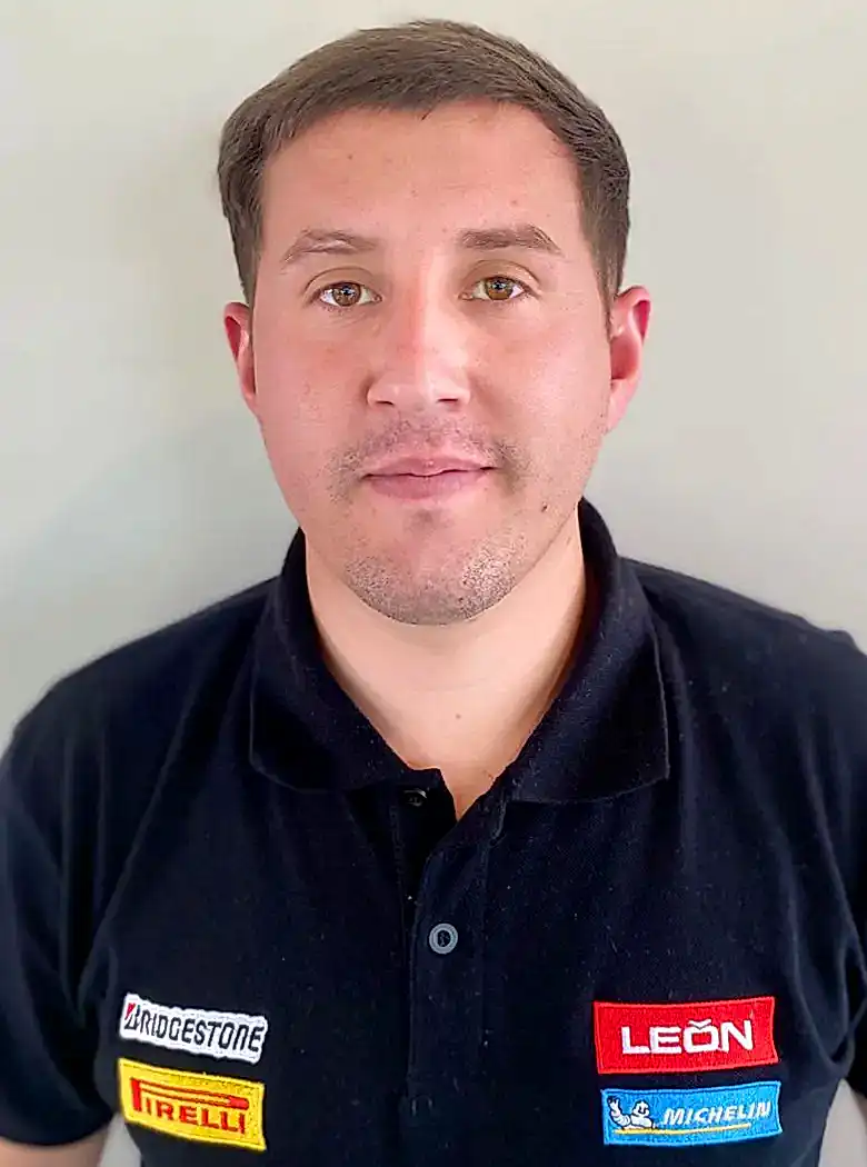 MARTIN RIOS