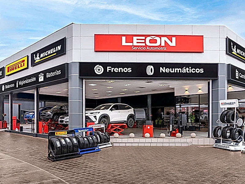 León La Serena